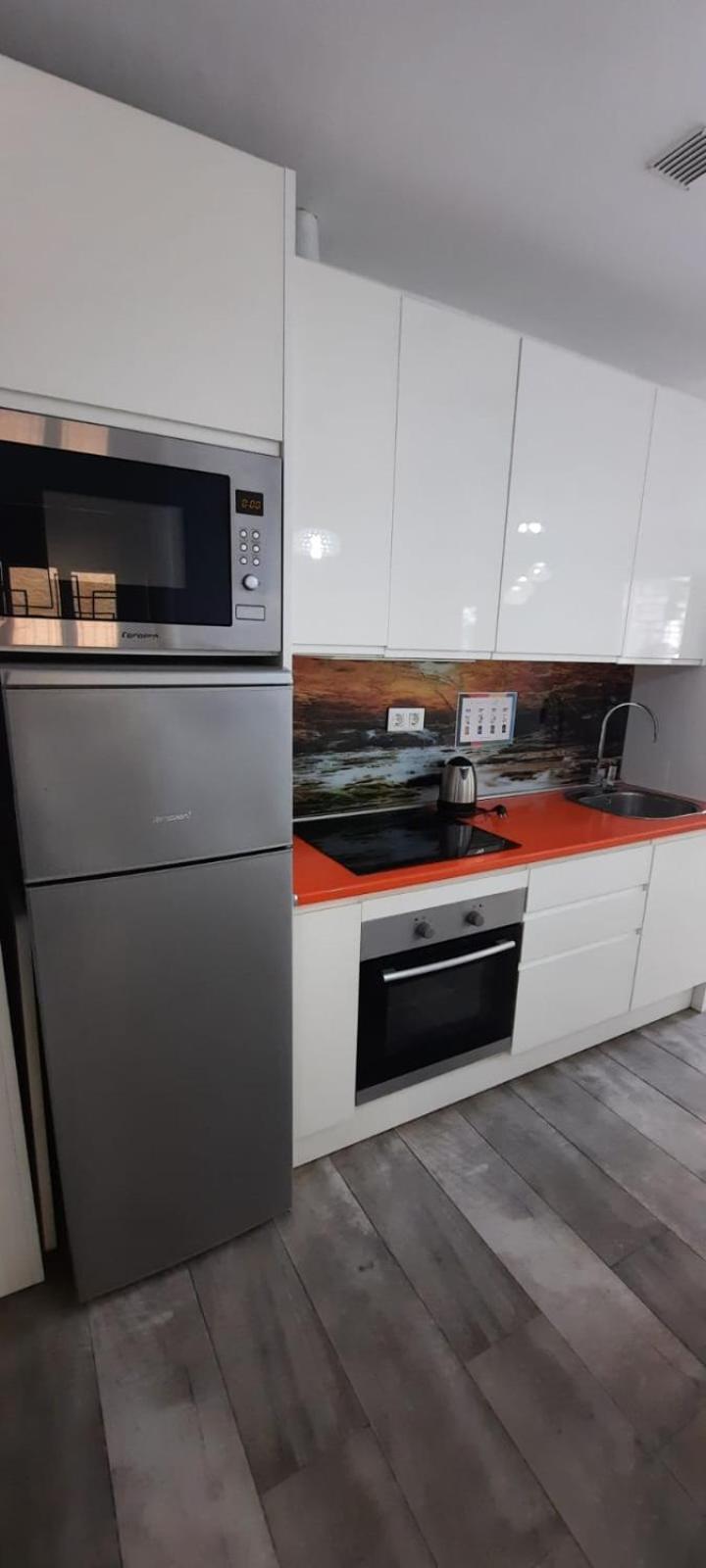 Carihuela Los Nidos Sun&Beach Apartment Torremolinos Bagian luar foto