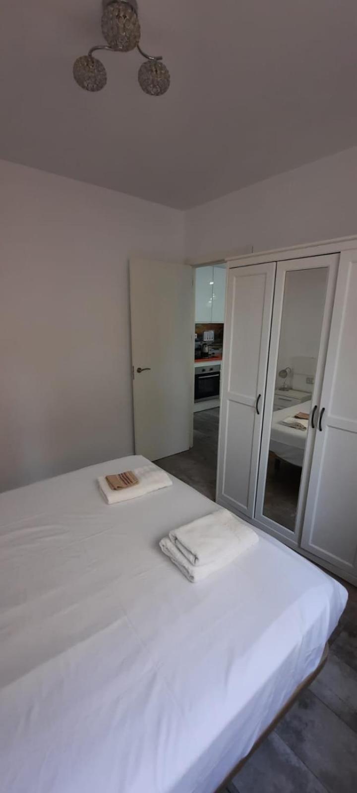 Carihuela Los Nidos Sun&Beach Apartment Torremolinos Bagian luar foto