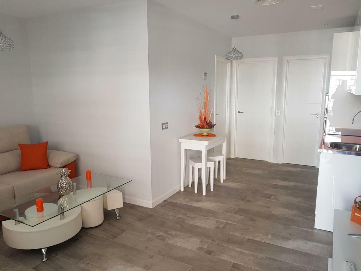 Carihuela Los Nidos Sun&Beach Apartment Torremolinos Bagian luar foto